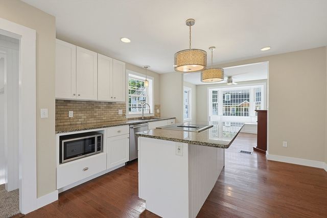 39 Johnston Avenue 1, Northbridge, MA 01588