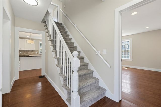 39 Johnston Avenue 1, Northbridge, MA 01588