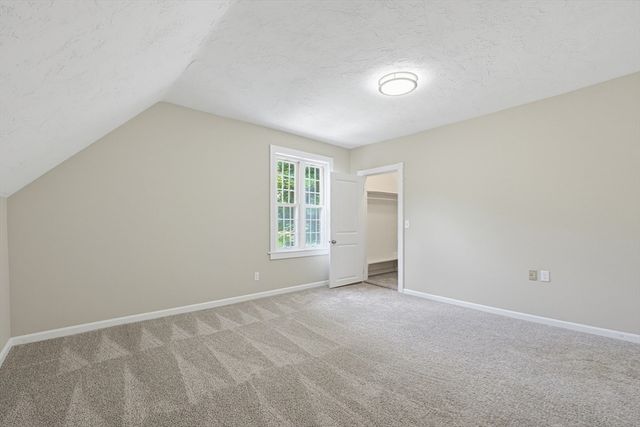 39 Johnston Avenue 1, Northbridge, MA 01588