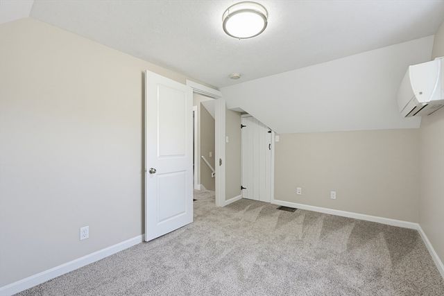 39 Johnston Avenue 1, Northbridge, MA 01588