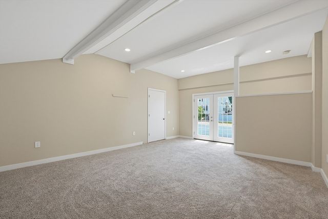 39 Johnston Avenue 1, Northbridge, MA 01588