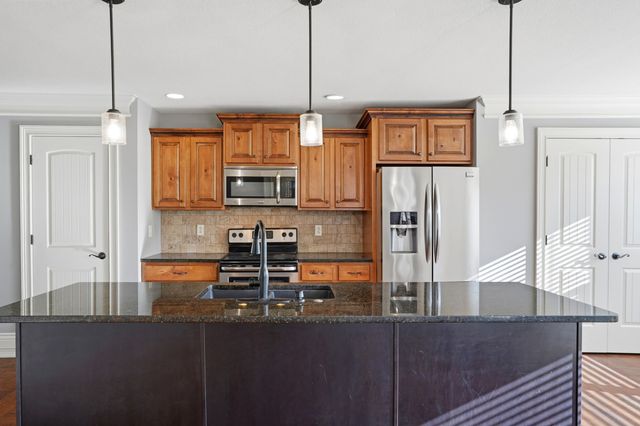 5504 SATINWOOD CT, Columbia, MO 65203