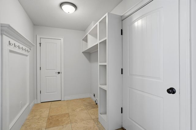 5504 SATINWOOD CT, Columbia, MO 65203