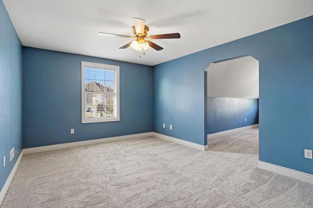 5504 SATINWOOD CT, Columbia, MO 65203