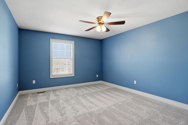 5504 SATINWOOD CT, Columbia, MO 65203