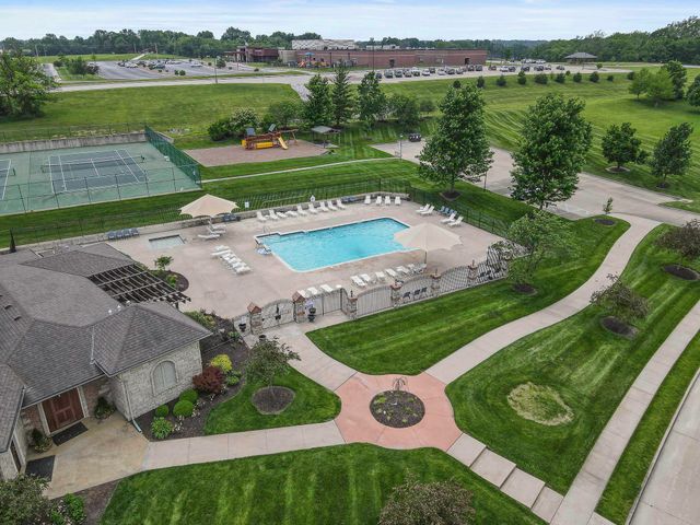 5504 SATINWOOD CT, Columbia, MO 65203