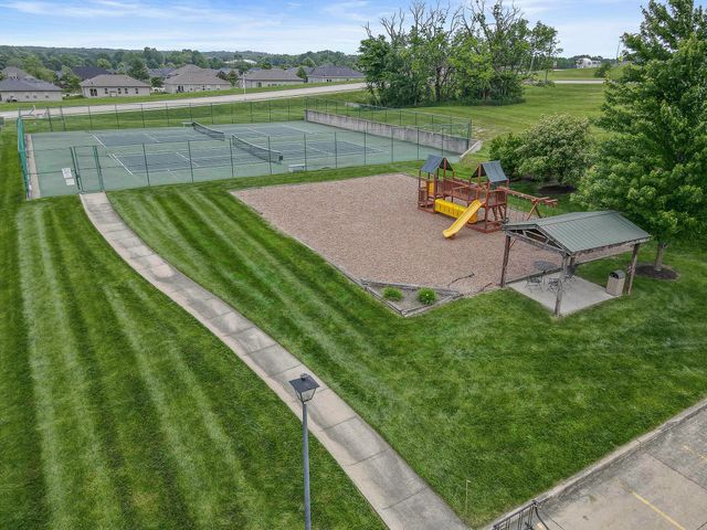 5504 SATINWOOD CT, Columbia, MO 65203