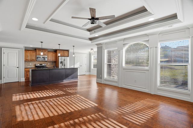 5504 SATINWOOD CT, Columbia, MO 65203