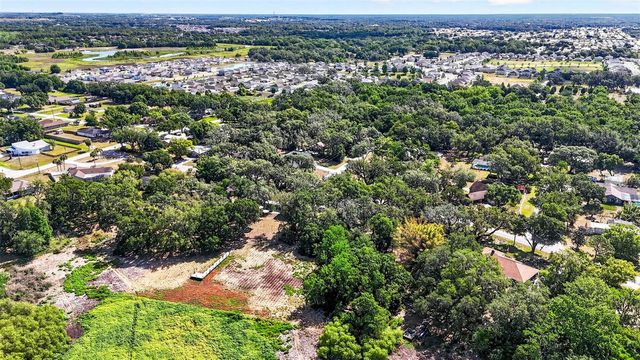 5355 BERNADETTE DR, Zephyrhills, FL 33541