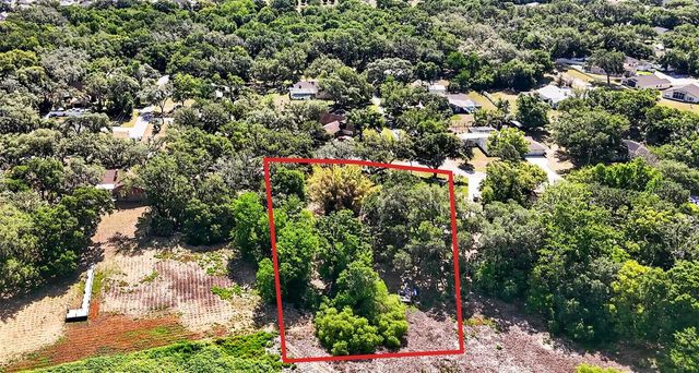 5355 BERNADETTE DR, Zephyrhills, FL 33541