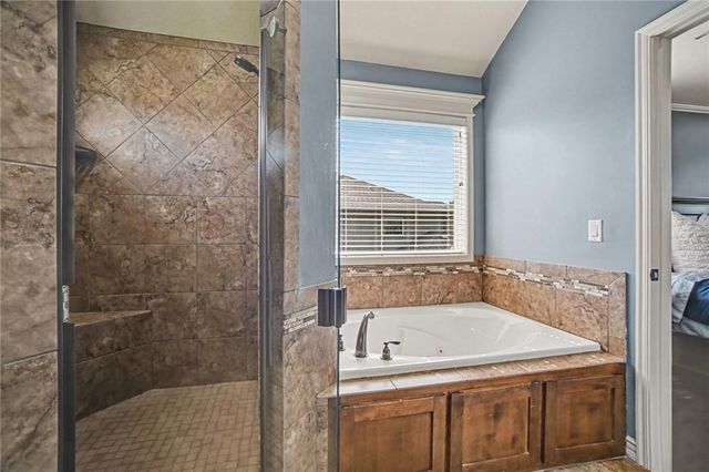 8209 NE 103rd Street, Kansas City, MO 64157