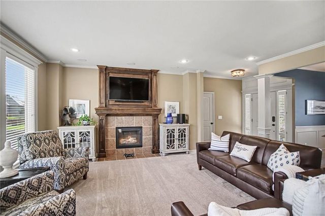 8209 NE 103rd Street, Kansas City, MO 64157