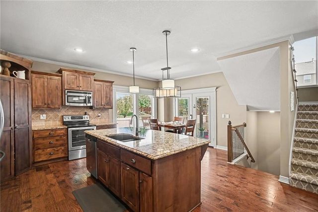 8209 NE 103rd Street, Kansas City, MO 64157