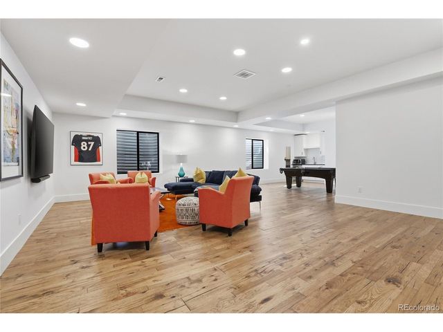 315 Shadycroft Dr, Littleton, CO 80120