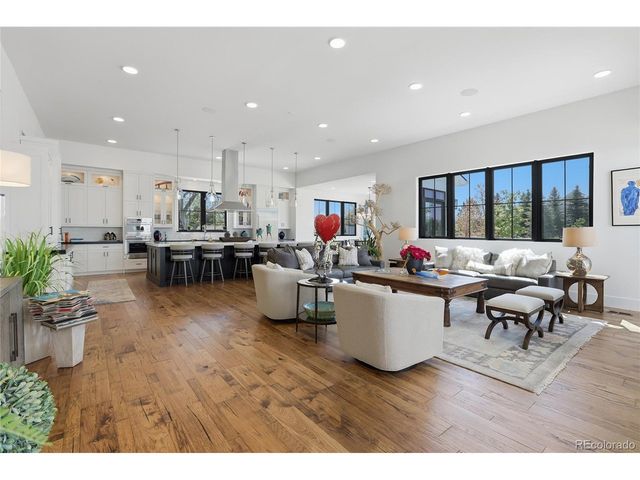 315 Shadycroft Dr, Littleton, CO 80120