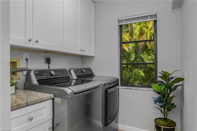 4112 19th PL 104, Cape Coral, FL 33904