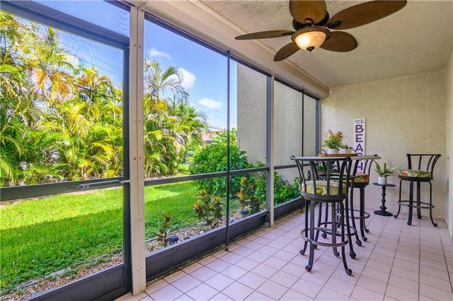 4112 19th PL 104, Cape Coral, FL 33904