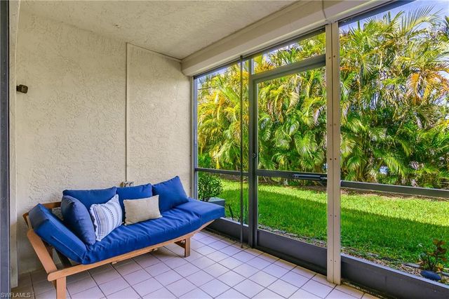 4112 19th PL 104, Cape Coral, FL 33904