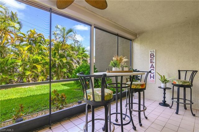 4112 19th PL 104, Cape Coral, FL 33904