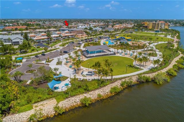 4112 19th PL 104, Cape Coral, FL 33904