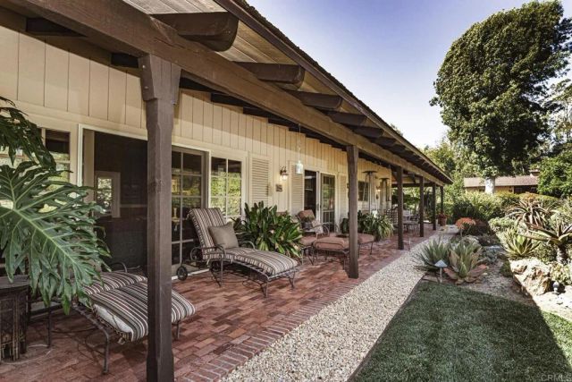 5770 El Montevideo, Rancho Santa Fe, CA 92067