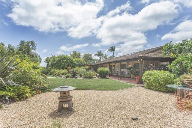 5770 El Montevideo, Rancho Santa Fe, CA 92067