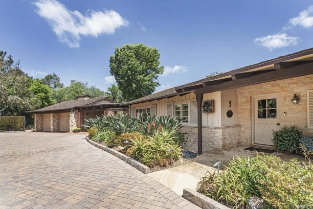 5770 El Montevideo, Rancho Santa Fe, CA 92067
