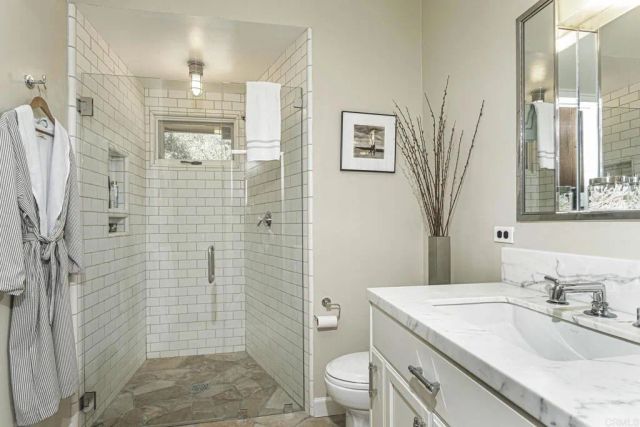 5770 El Montevideo, Rancho Santa Fe, CA 92067