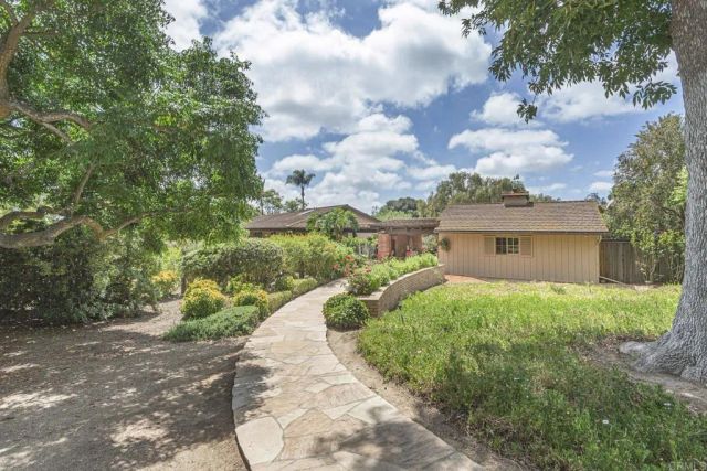 5770 El Montevideo, Rancho Santa Fe, CA 92067