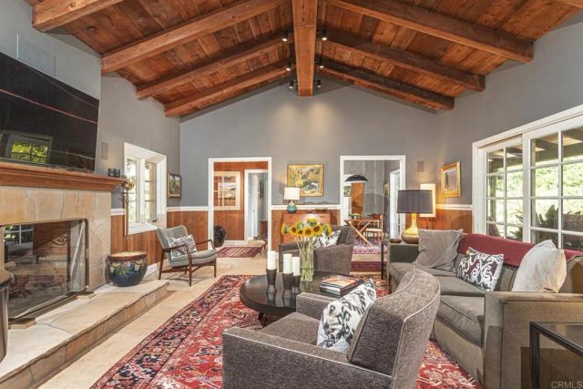 5770 El Montevideo, Rancho Santa Fe, CA 92067