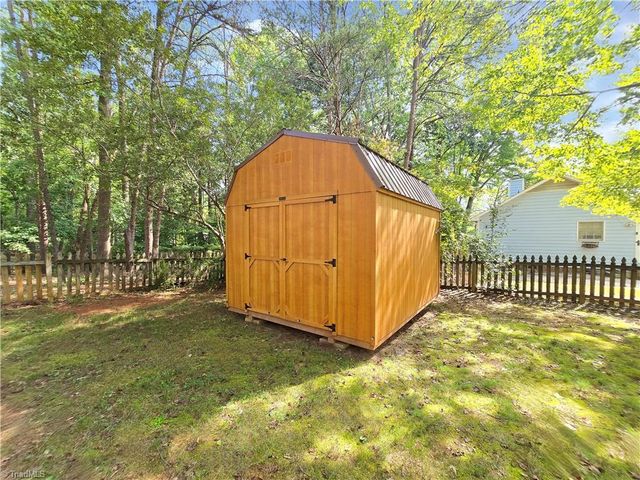 6509 River Hills Drive, Greensboro, NC 27410