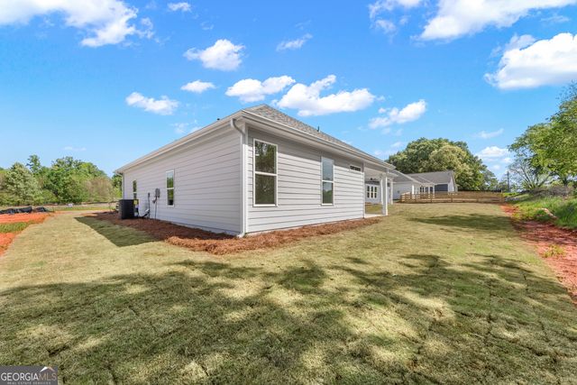 109 Cottage Grove Circle, Eatonton, GA 31024