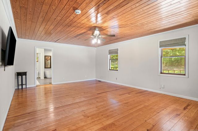 705 Industrial Park Rd, Heber Springs, AR 72543