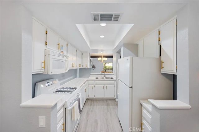 2345 S Cherokee 109, Palm Springs, CA 92264