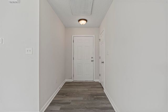 957 Bellflower Dr., Longs, SC 29568