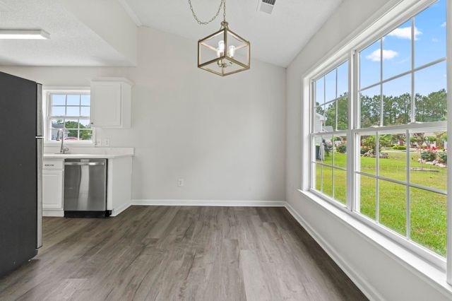 957 Bellflower Dr., Longs, SC 29568