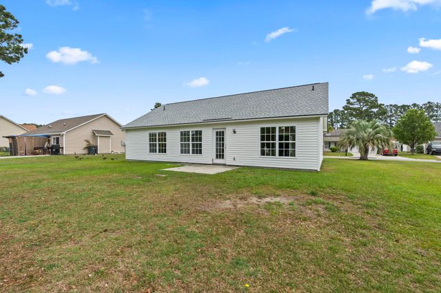 957 Bellflower Dr., Longs, SC 29568