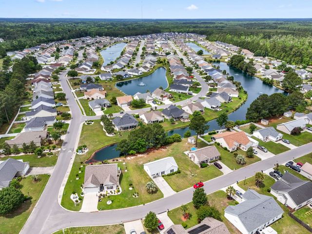 957 Bellflower Dr., Longs, SC 29568