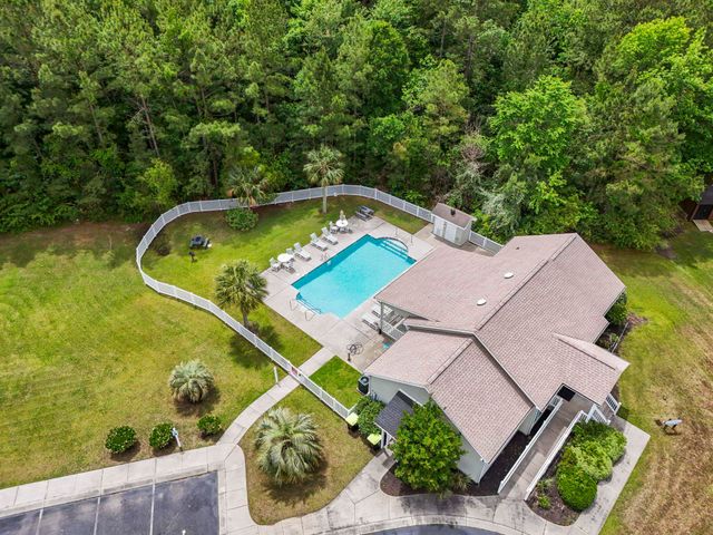 957 Bellflower Dr., Longs, SC 29568