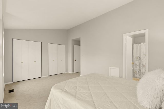 2890 SCHOOLHOUSE CIR, Silver Spring, MD 20902