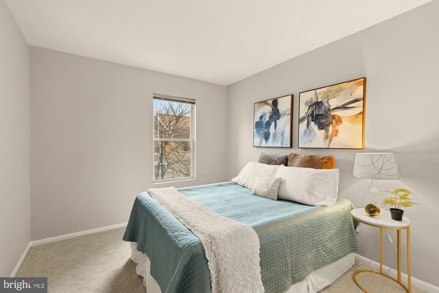 2890 SCHOOLHOUSE CIR, Silver Spring, MD 20902