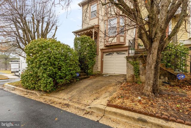 2890 SCHOOLHOUSE CIR, Silver Spring, MD 20902