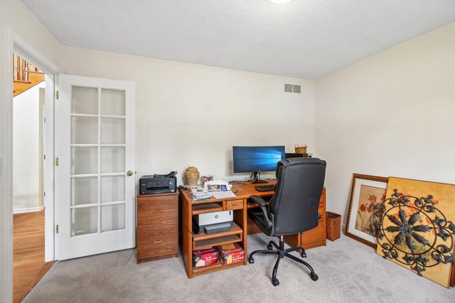 6338 Dalton Ridge, Hamburg Twp, MI 48116