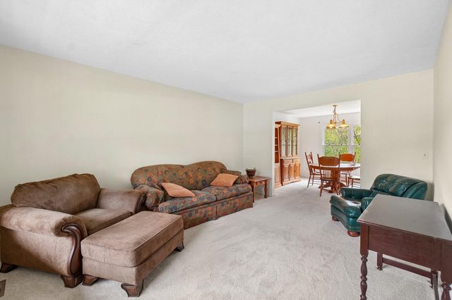 6338 Dalton Ridge, Hamburg Twp, MI 48116