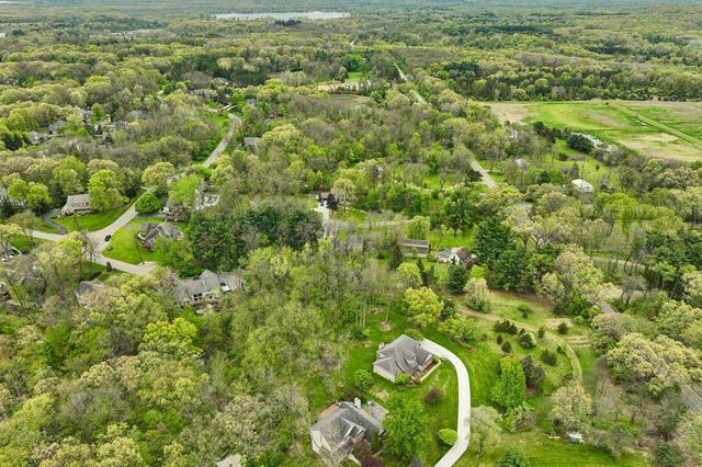 6338 Dalton Ridge, Hamburg Twp, MI 48116