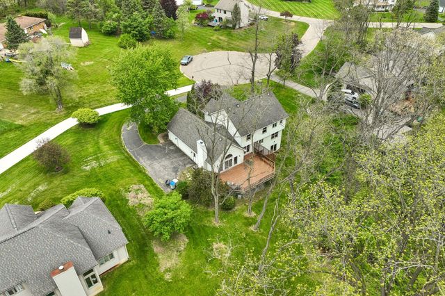6338 Dalton Ridge, Hamburg Twp, MI 48116