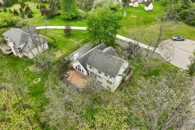 6338 Dalton Ridge, Hamburg Twp, MI 48116