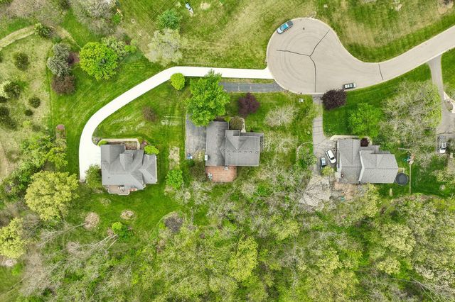 6338 Dalton Ridge, Hamburg Twp, MI 48116