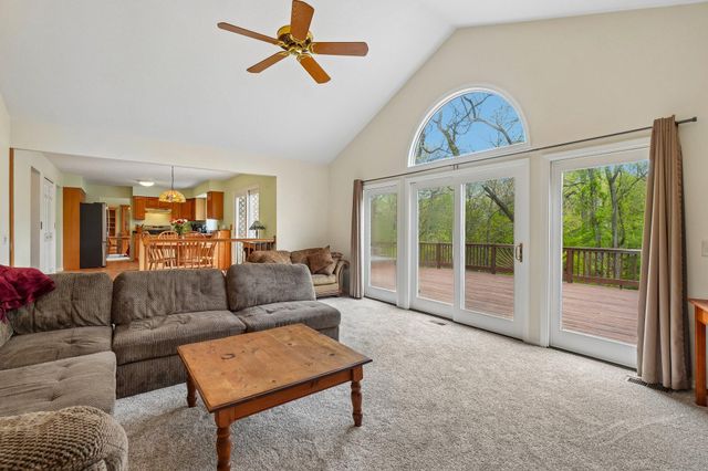 6338 Dalton Ridge, Hamburg Twp, MI 48116