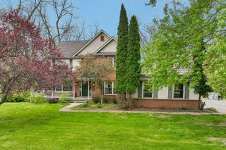 6338 Dalton Ridge, Hamburg Twp, MI 48116